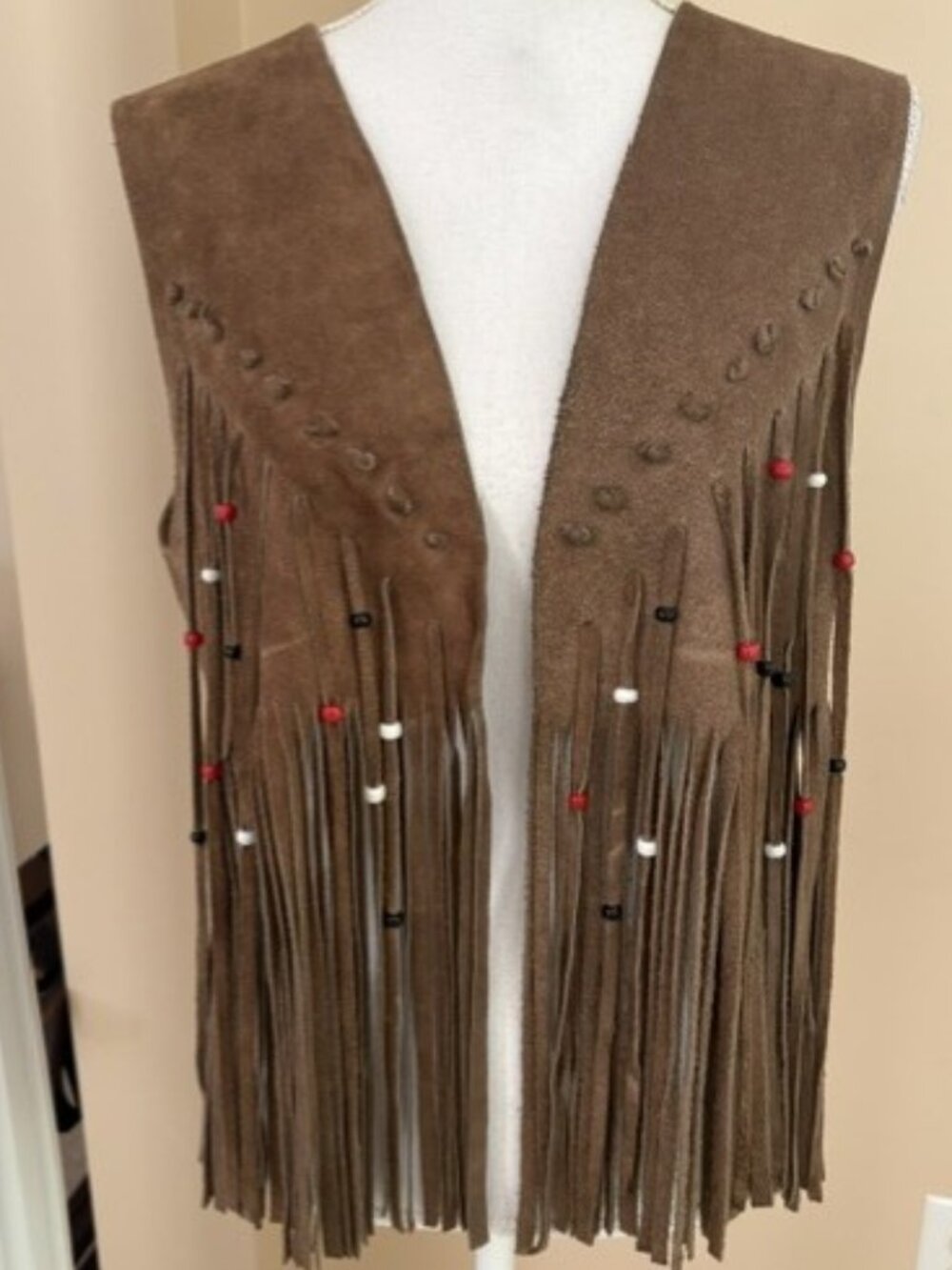 VTG BROWN SUEDE FRINGE BEADED VEST